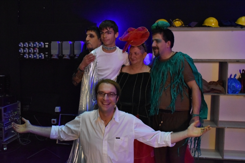  10 20231121 1168768334