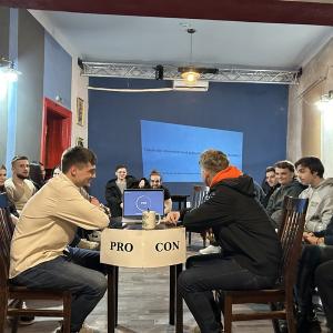 Debate Cerv in Romania