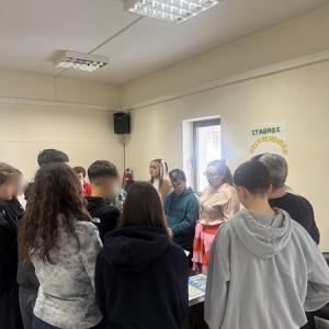 Imageedit 7 3282887801