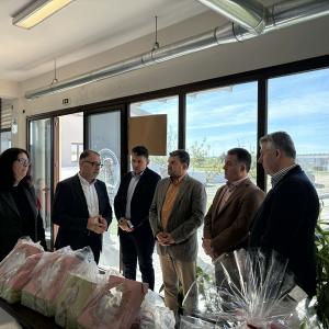 Ae51d8bc F58c 41d3 A7d5 3fc6bd36720f