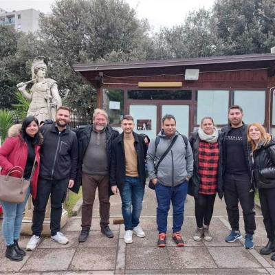  1 20220413 1910963695