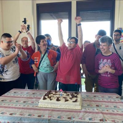  4 20220525 1458099034