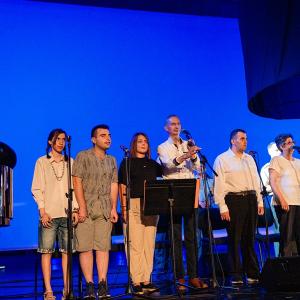 Μουσικοχορευτική παράσταση